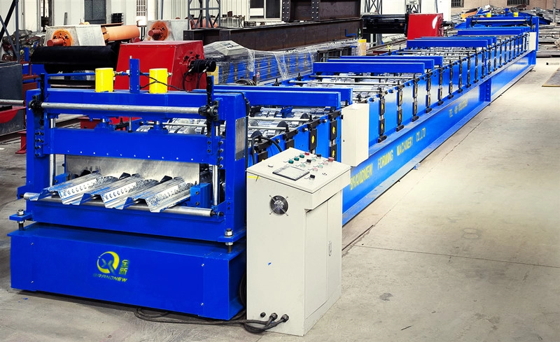 Decking Floor Roll Forming Machine