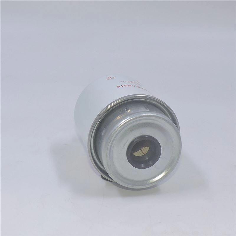 Fuel Filter FS19516 RE62418 P551423 For JOHN DEERE 310SG