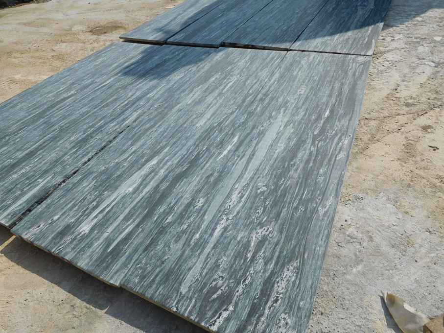 Green Wave Granite Slab