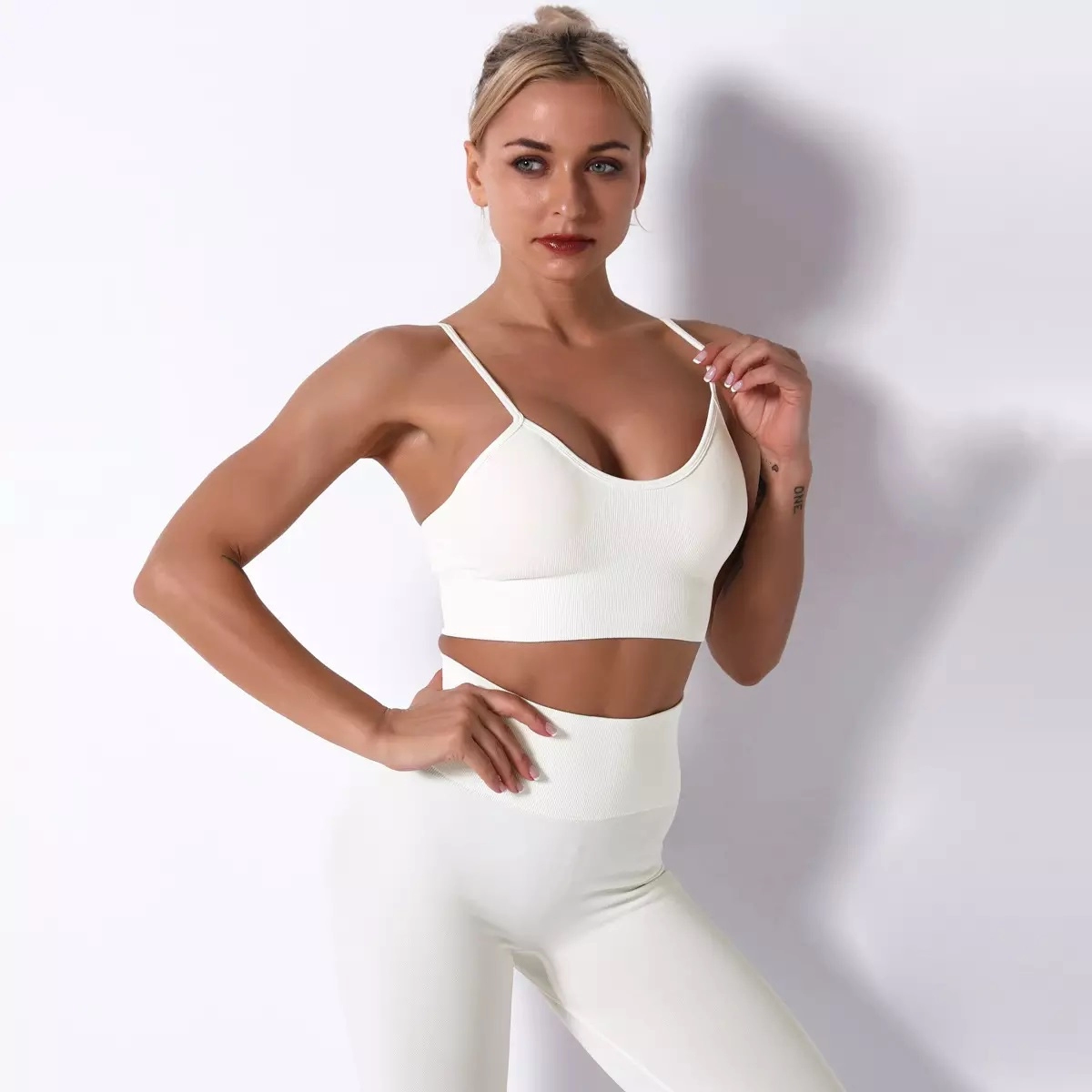 Wholesale Gym Clothes Stylish Sportswear Manufacturer