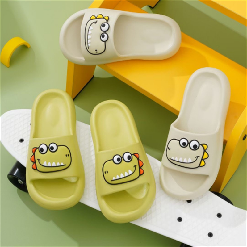 New Summer Cartoon Soft Bottom Kids Slippers