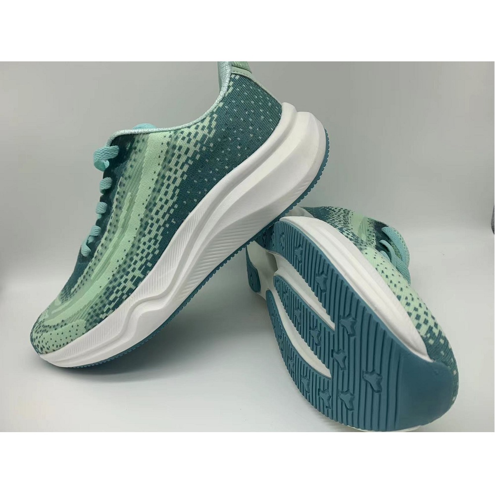 Breathable and comfortable Thick Sole Sports and Casual Shoes