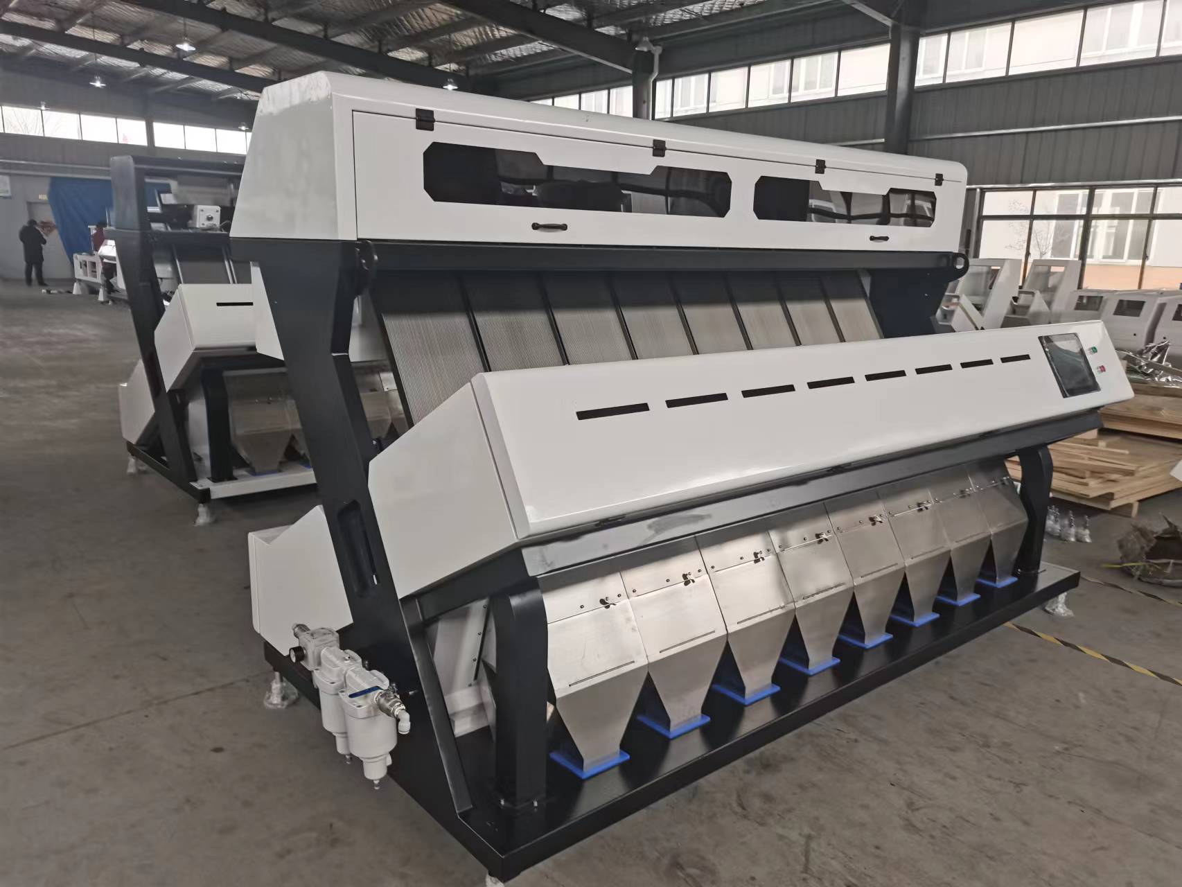 Intelligent 10 Chutes Plastic Color Sorter For Plastic Flakes