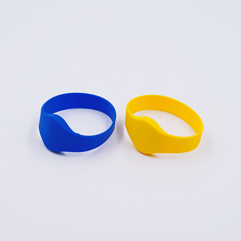 125khz/13.56mhz Silicone RFID Round Wristbands For Adults/Kids